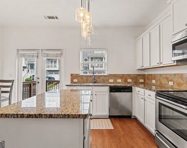 3030 Liberty Way - Photo Thumbnail 4