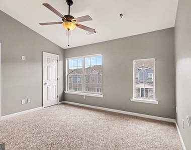 3030 Liberty Way - Photo Thumbnail 11