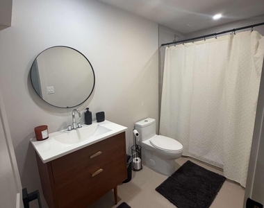 2342 Suncrest Lane Ne - Photo Thumbnail 14