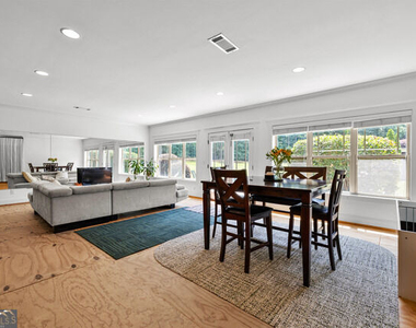 599 Mcdade Street - Photo Thumbnail 39