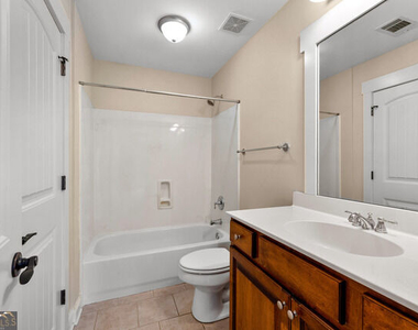 599 Mcdade Street - Photo Thumbnail 31