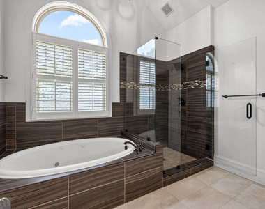 599 Mcdade Street - Photo Thumbnail 21