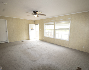 1776 Zettwell Road - Photo Thumbnail 16