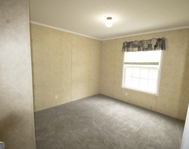 1776 Zettwell Road - Photo Thumbnail 13
