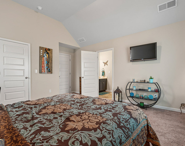 500 Dandridge Street - Photo Thumbnail 7