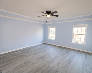 1602 Drayton Lane - Photo Thumbnail 8
