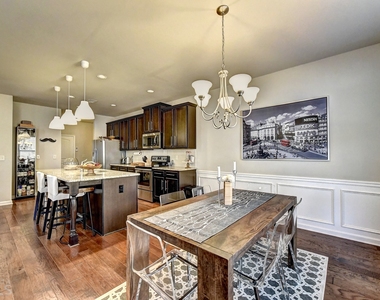 2245 Black Pebble Circle - Photo Thumbnail 28