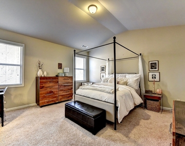 2245 Black Pebble Circle - Photo Thumbnail 37