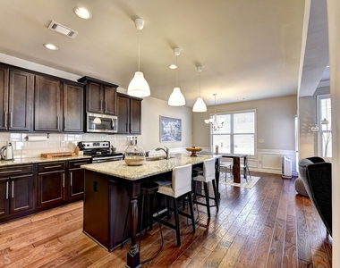 2245 Black Pebble Circle - Photo Thumbnail 36