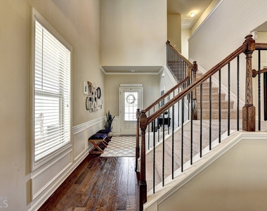 2245 Black Pebble Circle - Photo Thumbnail 8