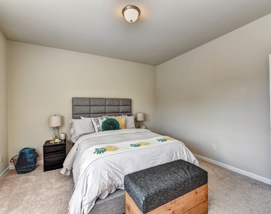 2245 Black Pebble Circle - Photo Thumbnail 59