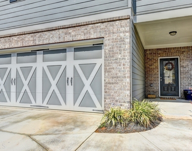 2245 Black Pebble Circle - Photo Thumbnail 4