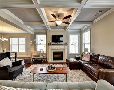 2245 Black Pebble Circle - Photo Thumbnail 18