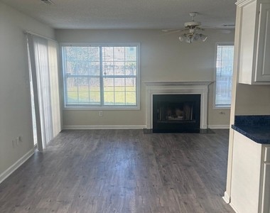 3698 Sapphire Court - Photo Thumbnail 4