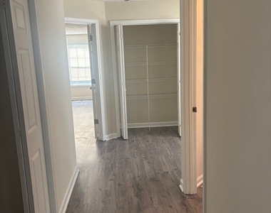 3698 Sapphire Court - Photo Thumbnail 13