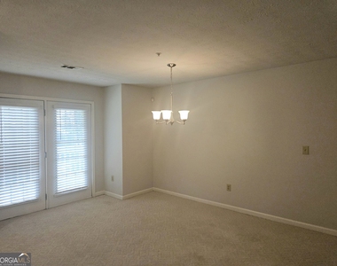 1391 Keys Crossing Drive Ne - Photo Thumbnail 2