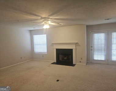 1391 Keys Crossing Drive Ne - Photo Thumbnail 3