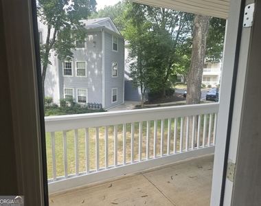 1391 Keys Crossing Drive Ne - Photo Thumbnail 14
