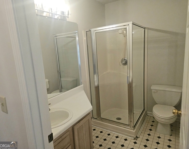 1391 Keys Crossing Drive Ne - Photo Thumbnail 12