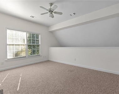 235 Arbor Creek Way - Photo Thumbnail 30