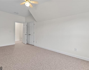 235 Arbor Creek Way - Photo Thumbnail 34