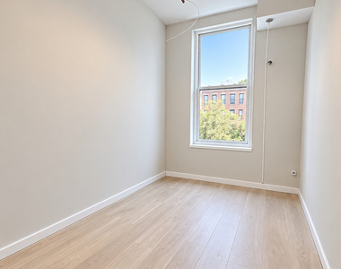 112 Lincoln Ave - Photo Thumbnail 2