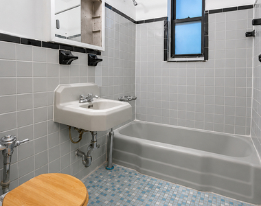 250 Clarkson Avenue - Photo Thumbnail 4