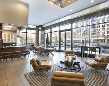 801 Amsterdam Avenue - Photo Thumbnail 7