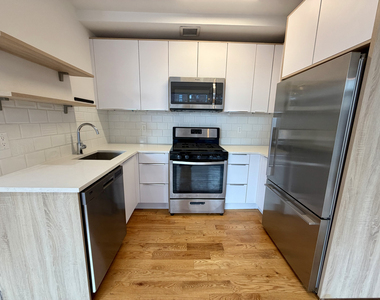 109 Winthrop Street - Photo Thumbnail 6