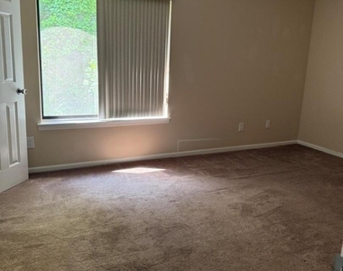 10182 Dell Pl - Photo Thumbnail 11