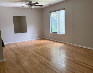 10182 Dell Pl - Photo Thumbnail 4