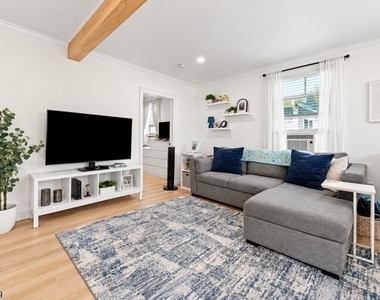 30 Aubrey St - Photo Thumbnail 1