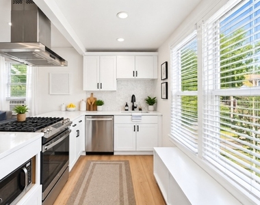 30 Aubrey St - Photo Thumbnail 4