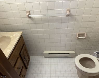 112 Mill St - Photo Thumbnail 10