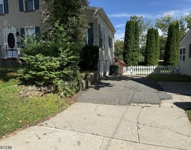 112 Mill St - Photo Thumbnail 16
