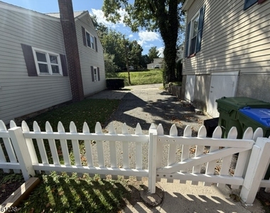 112 Mill St - Photo Thumbnail 15