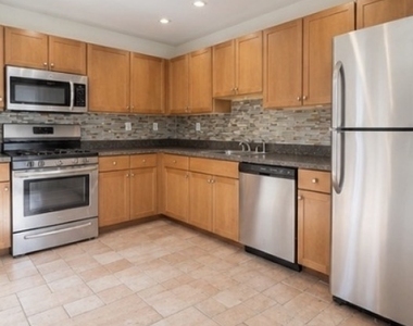 524 Great Beds Ct - Photo Thumbnail 1