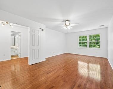22 Northbridge Pl - Photo Thumbnail 18
