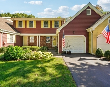 22 Northbridge Pl - Photo Thumbnail 1