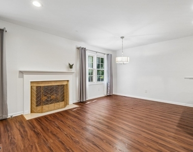 22 Northbridge Pl - Photo Thumbnail 11