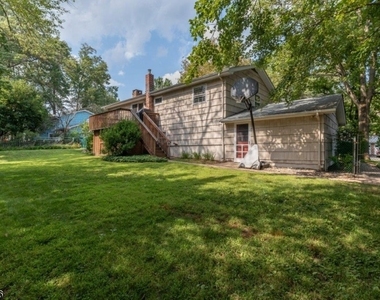 31 Woodland Rd - Photo Thumbnail 20