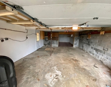 2 Geraldine Dr - Photo Thumbnail 13