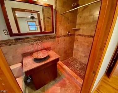 2 Geraldine Dr - Photo Thumbnail 9