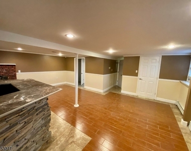 2 Geraldine Dr - Photo Thumbnail 11