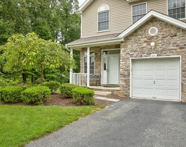 215 Raymound Blvd - Photo Thumbnail 24