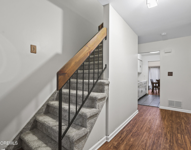 110 Bowne Court - Photo Thumbnail 2