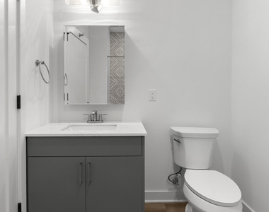 180 Morris Avenue - Photo Thumbnail 4