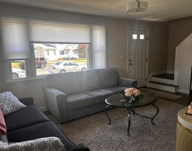 314 Park Terrace - Photo Thumbnail 3
