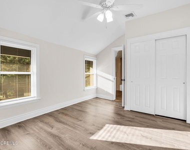 1004 Grand Avenue - Photo Thumbnail 19
