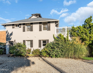 1004 Grand Avenue - Photo Thumbnail 1